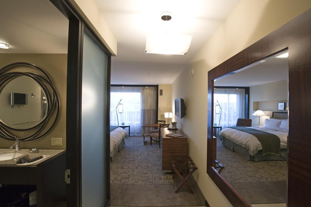 Le Merigot At Tropicana Evansville Zimmer foto
